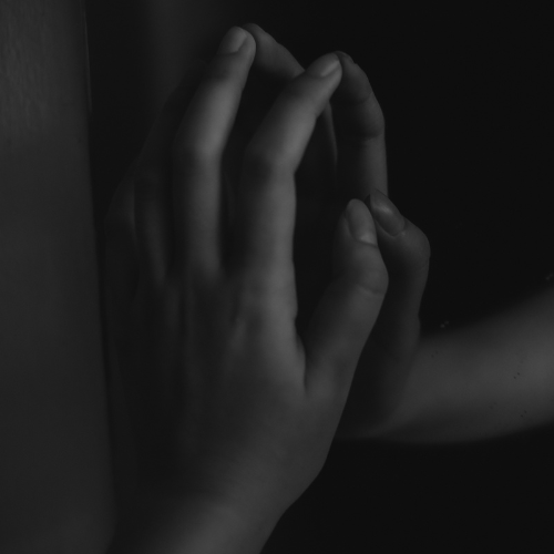 Je me parle mal, je le sais